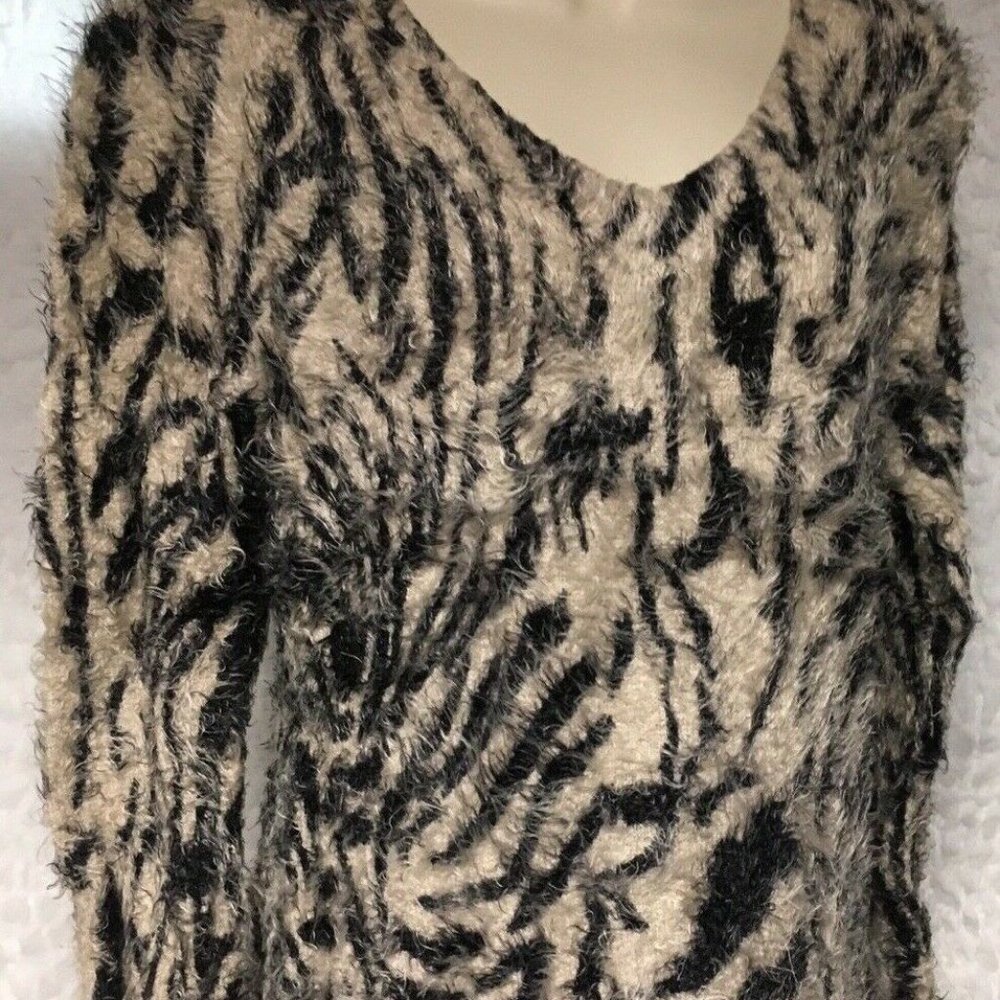 Heavy Black/Cream Fuzzy Sweater Animal Stripe Print